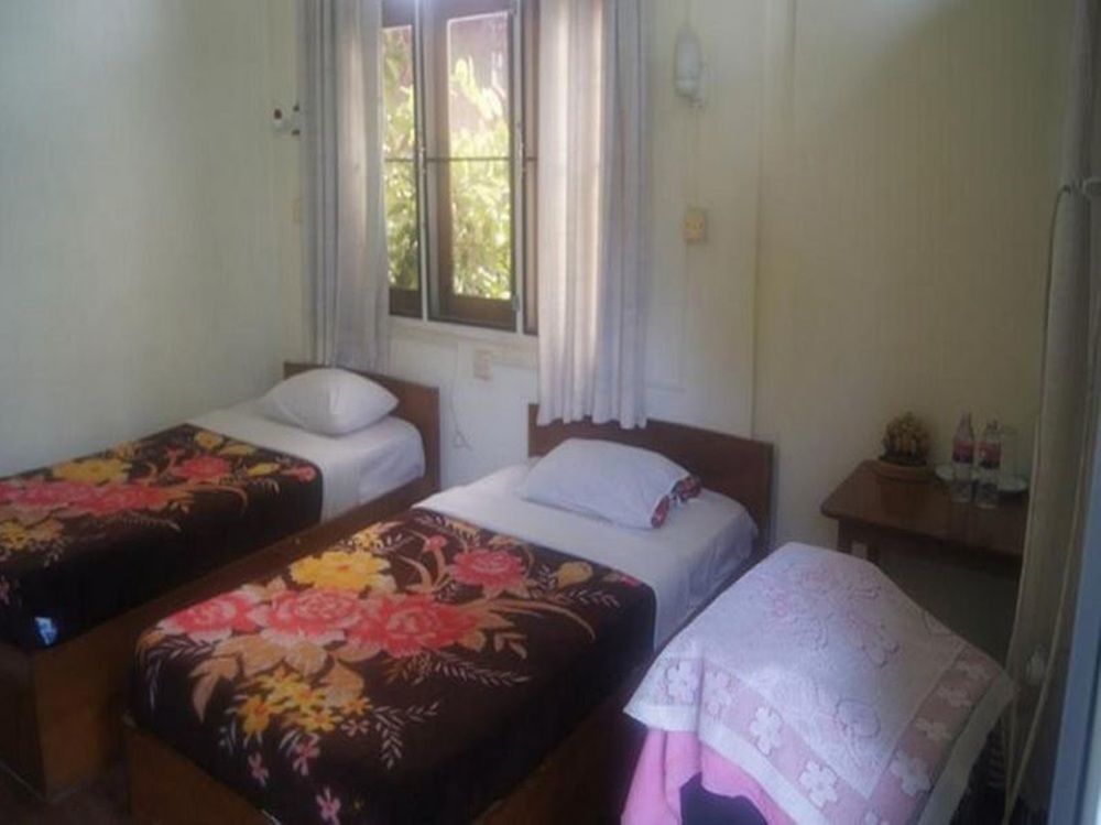 Gold Star Hotel Nyaung Shwe Exterior photo